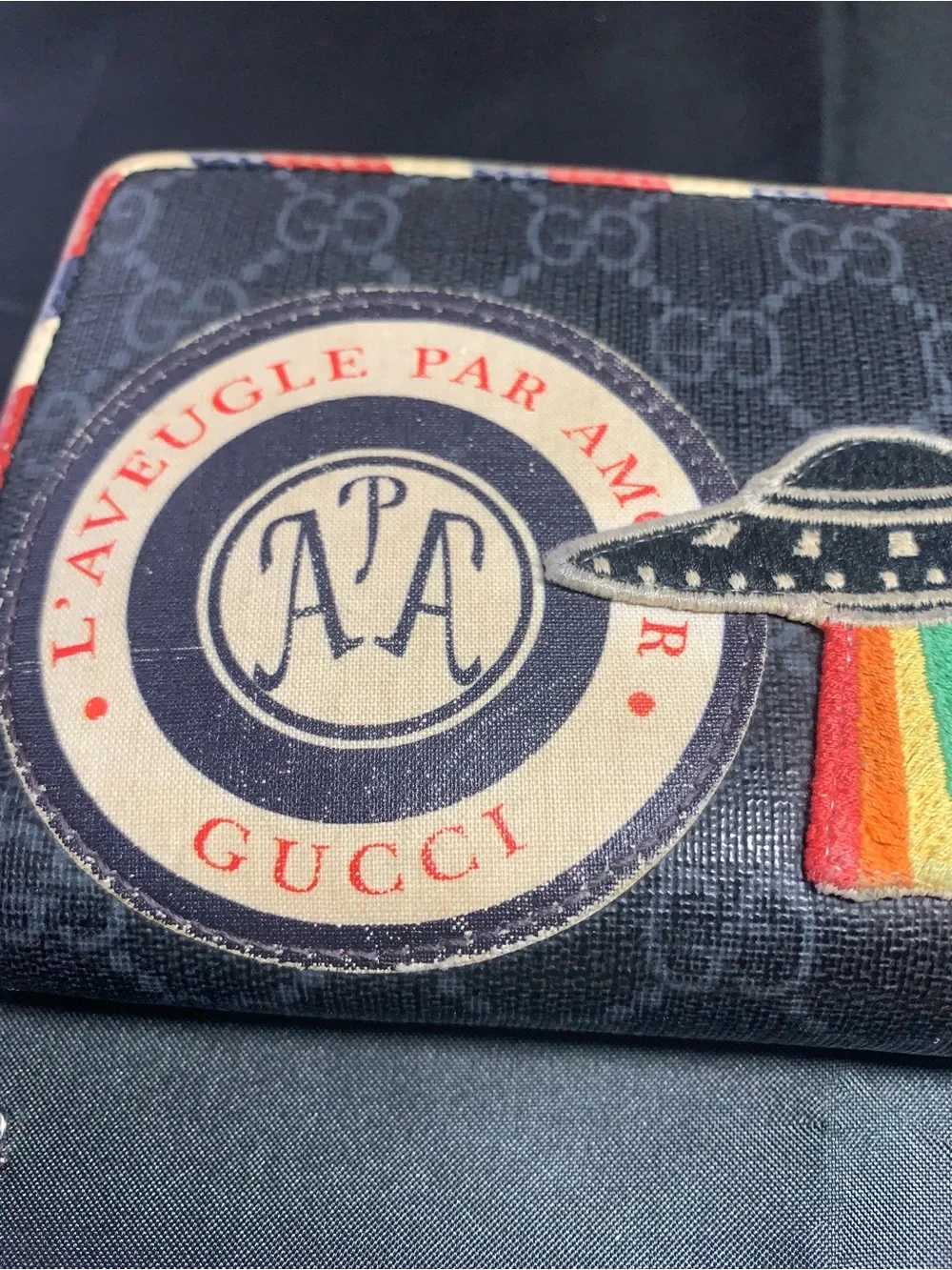 Gucci Black Monogram Wallet with Rainbow UFO Embroidery - Picture 3 of 17
